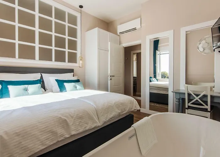 매직 뷰 아파트먼트 *